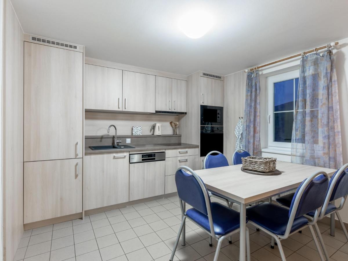 Holiday Home Holiday Hill 60 By Interhome Cista  Экстерьер фото